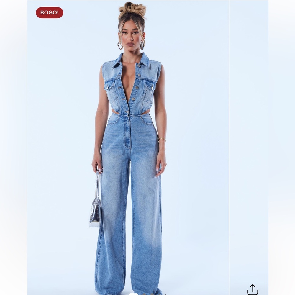 Fashion Nova Baylin Cutout Denim Jumpsuit – Size L – NWT